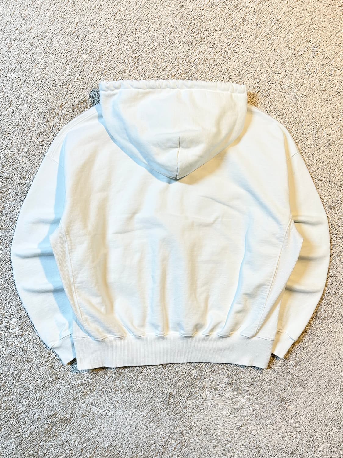 마르디 메크르디 MARCHE EMBLEM 후드티 화이트 상품이미지3