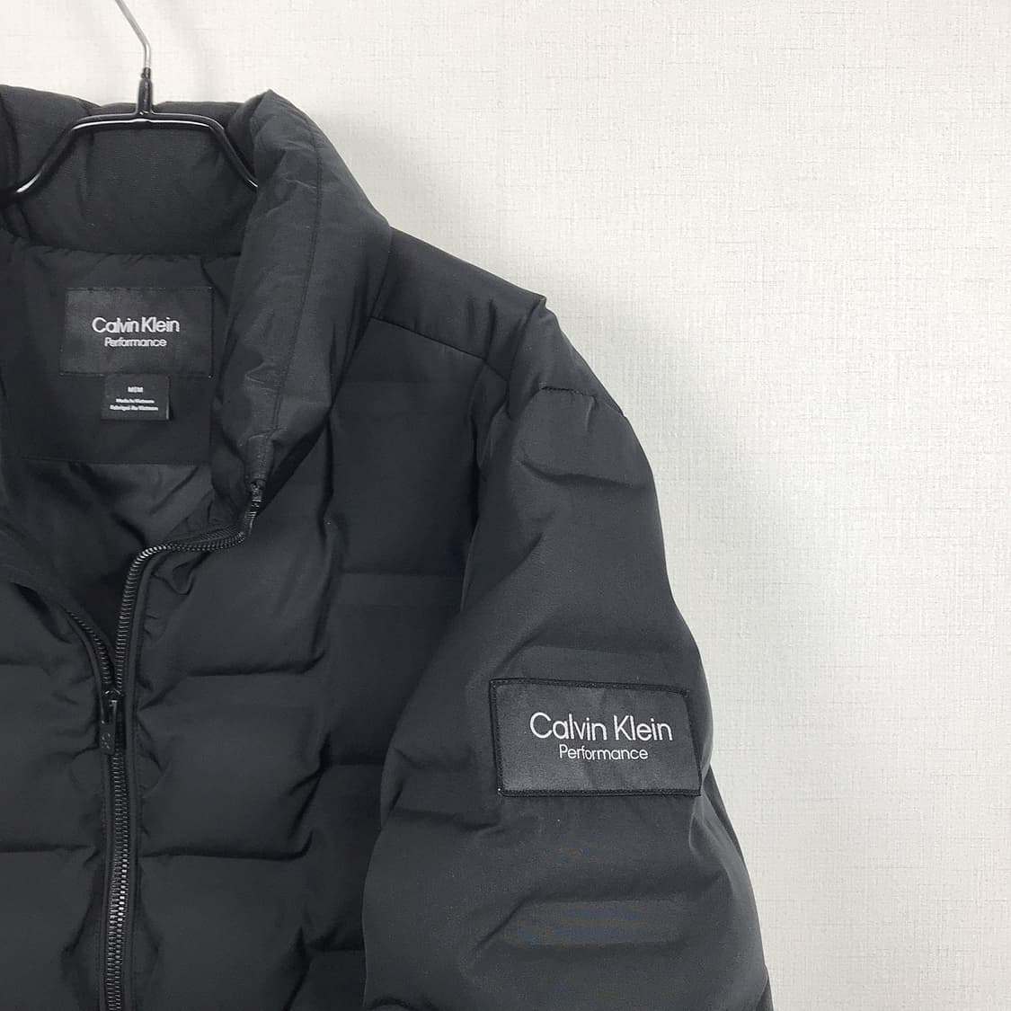캘빈클라인 CK 엠보 덕다운 패딩 점퍼 남성M (95) 상품이미지4