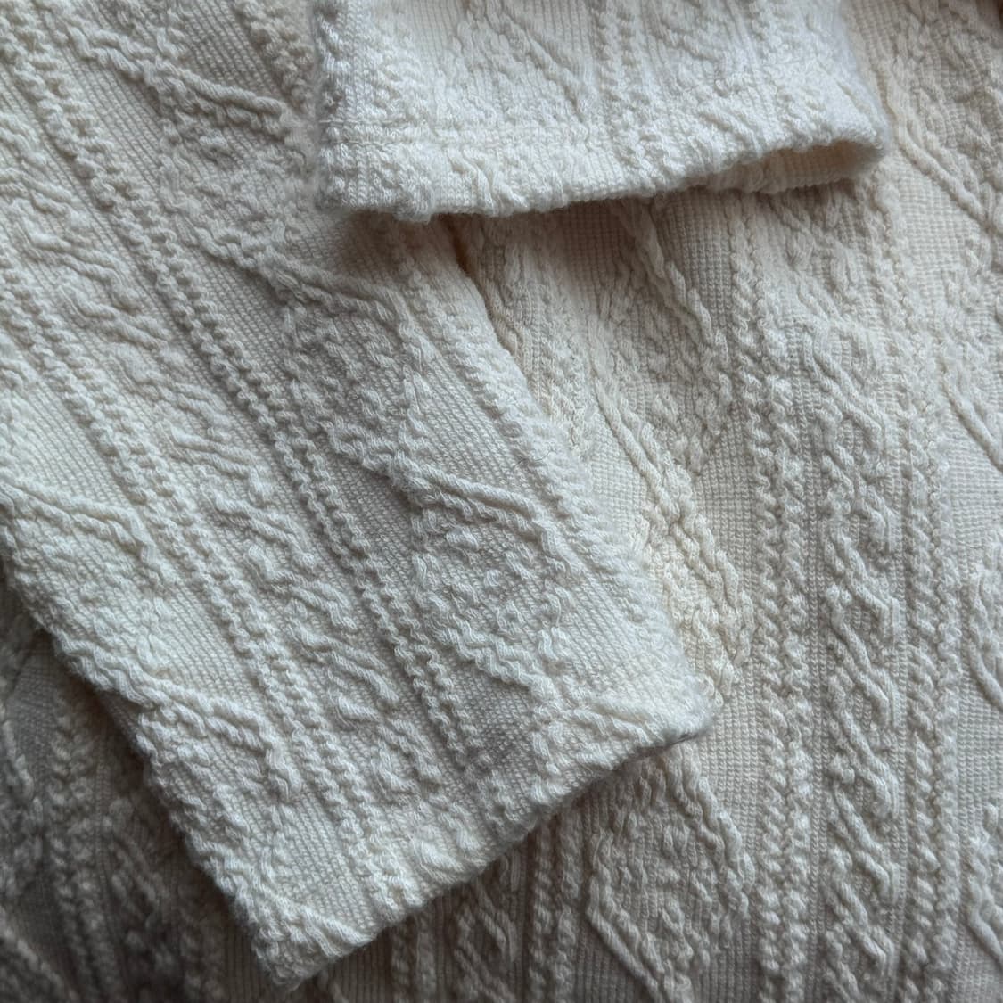 알테 alte 케이블 져지 티 cable jersy tee 크림색 택포 상품이미지10