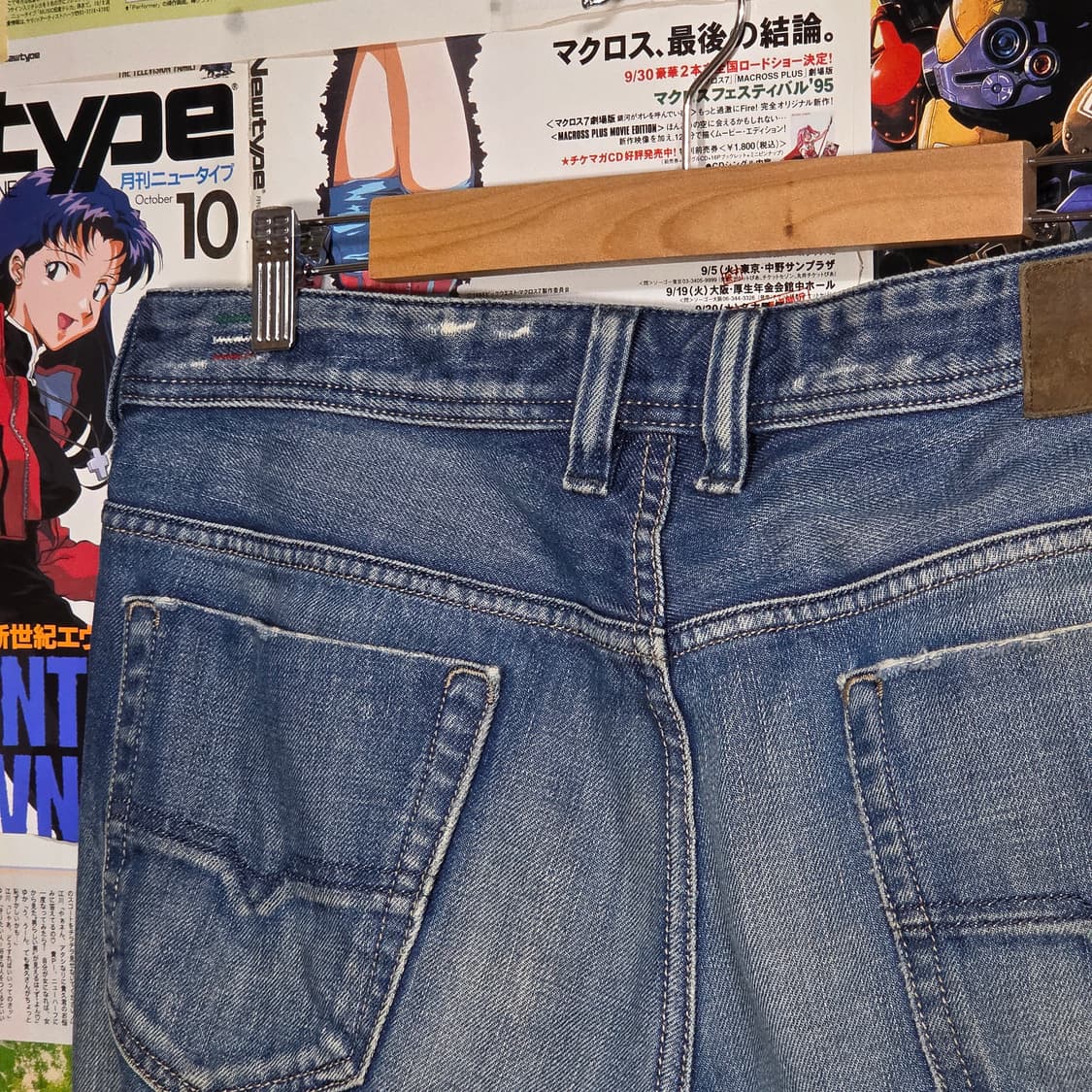 디젤 중청 디스 데미지 버튼플라이 데님 팬츠 상품이미지6