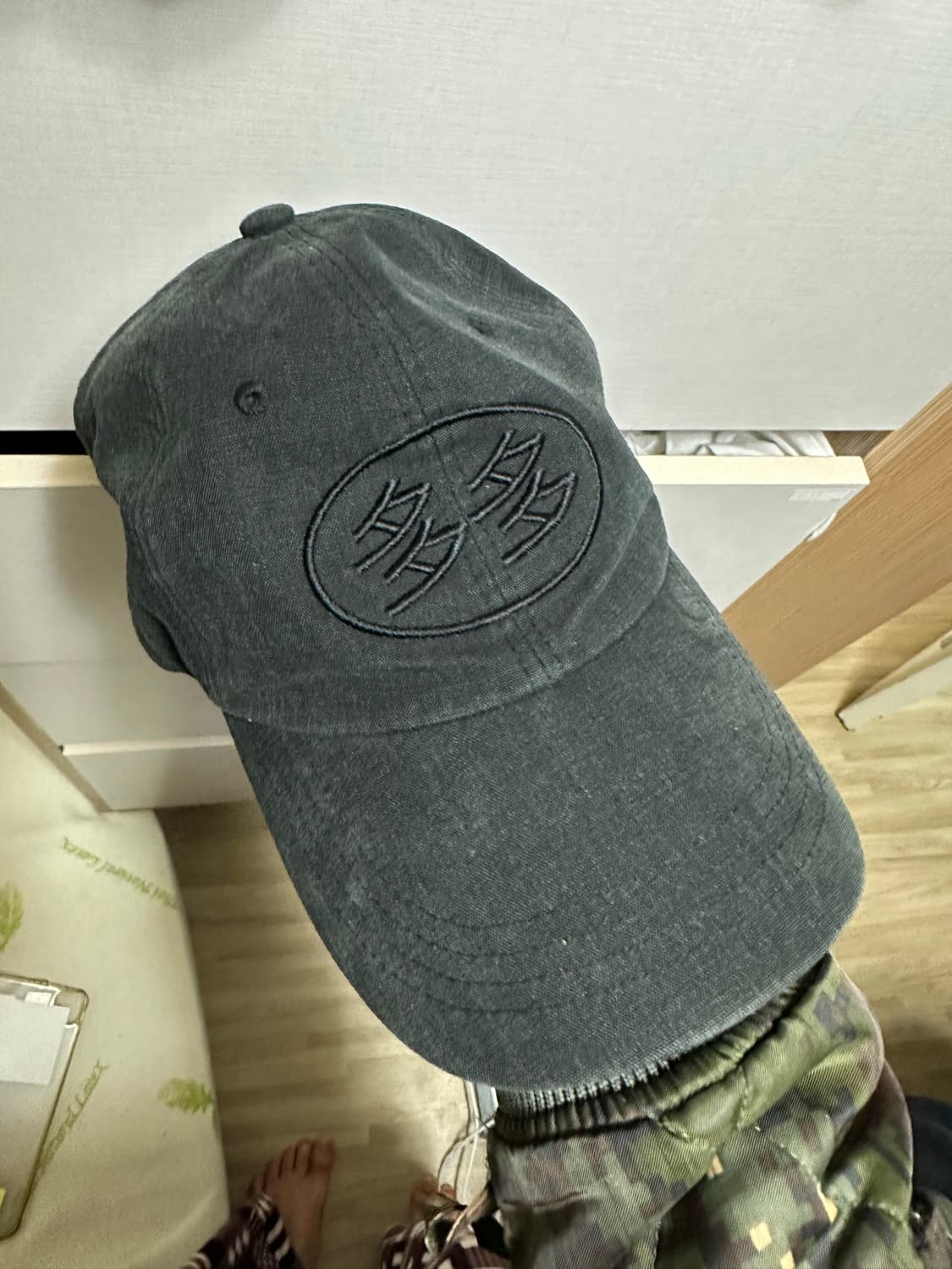 다다이즘 볼캡 판매합니다 상품이미지1