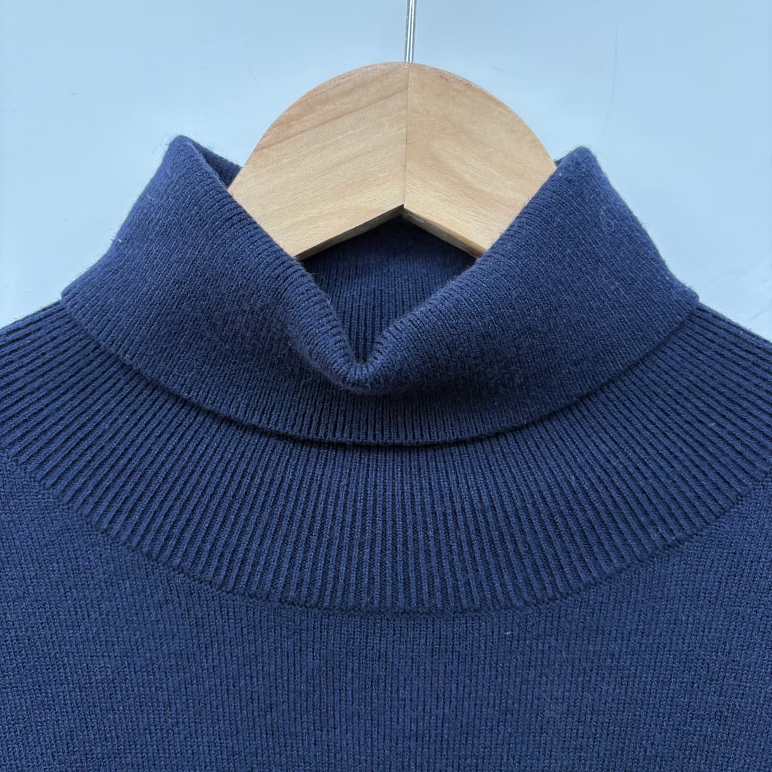아르마니 AJ 네이비 롤넥 니트 남/L 상품이미지2