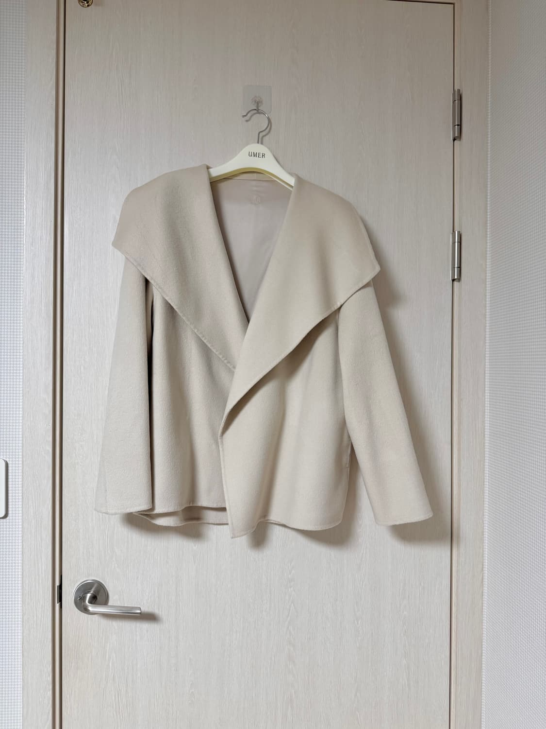 (풀세트) 유메르 umer 잔느 캐시미어 하이넥 숏코트 페일베이지 상품이미지2