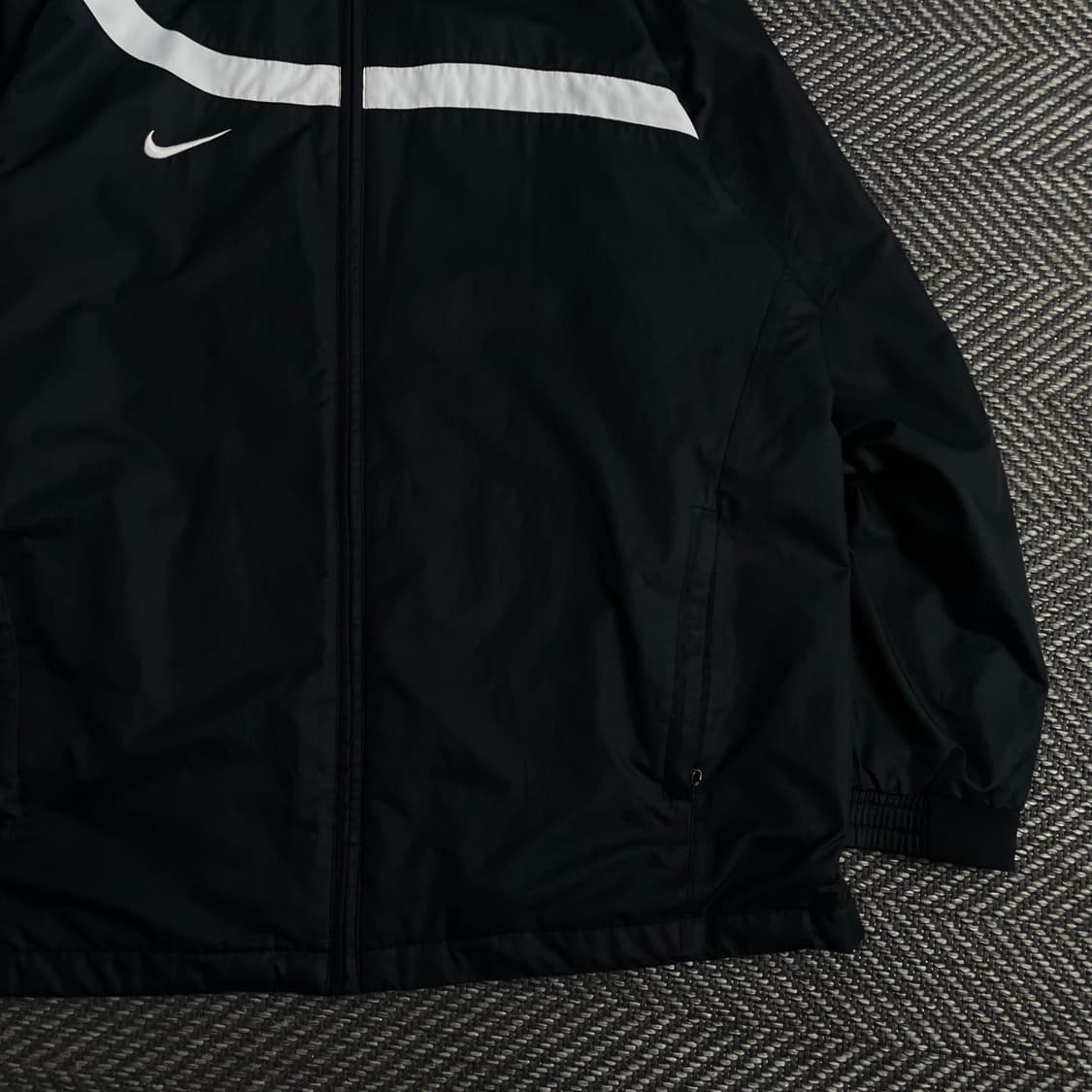 나이키 올드스쿨 스우시 바람막이 자켓 블랙 y 3930 상품이미지3