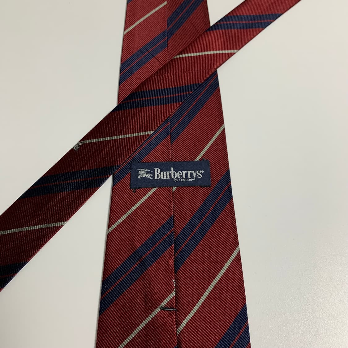 버버리(BURBERRY) 스트라이프 명품 100실크넥타이 8.9cm 상품이미지5