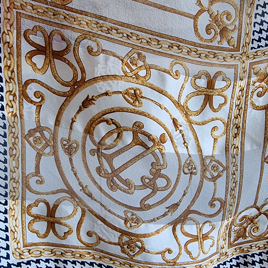 Christian Dior(크리스찬 디올) 하운드투스 실크 스카프 상품이미지6