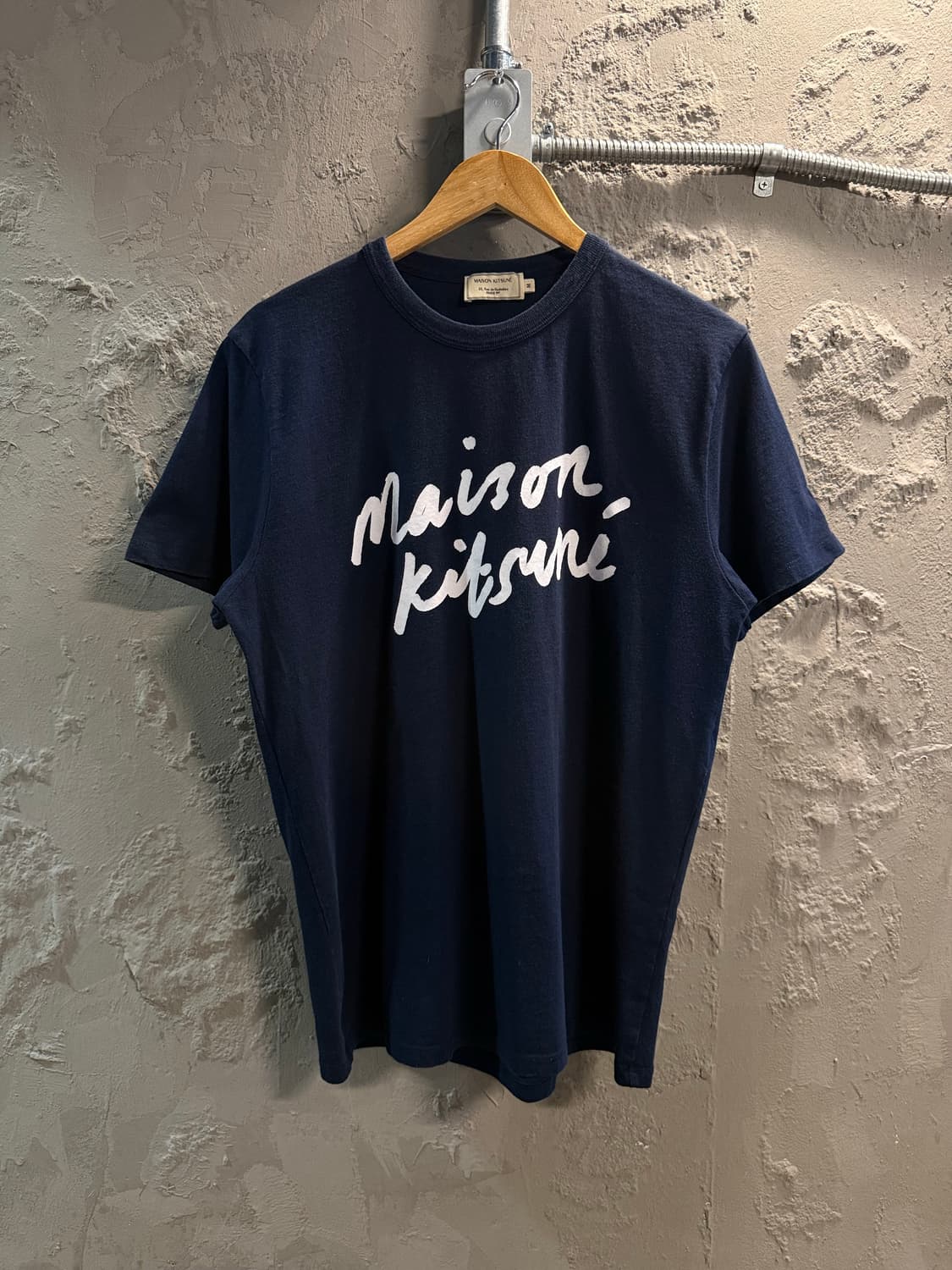 M 메종키츠네 MAISON KITSUNE 로고 반팔 티셔츠 네이비 상품이미지1