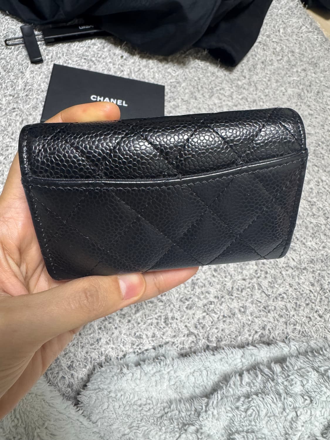 샤넬 캐비어 똑딱이 은장 카드지갑 블랙 상품이미지5