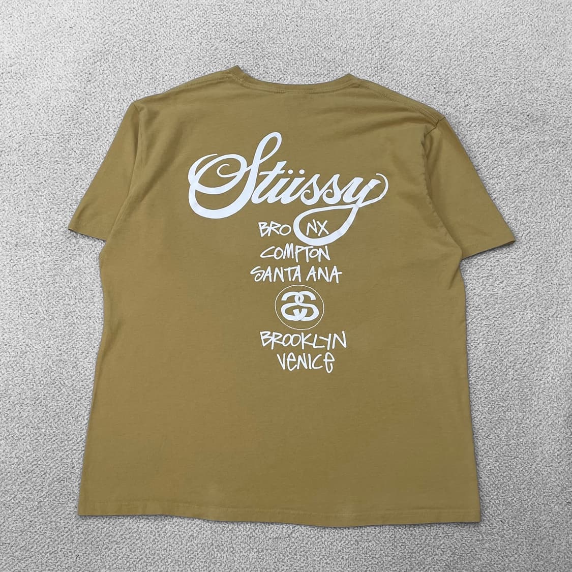 스투시 Stussy 월드투어 반팔티 머스터드 상품이미지2