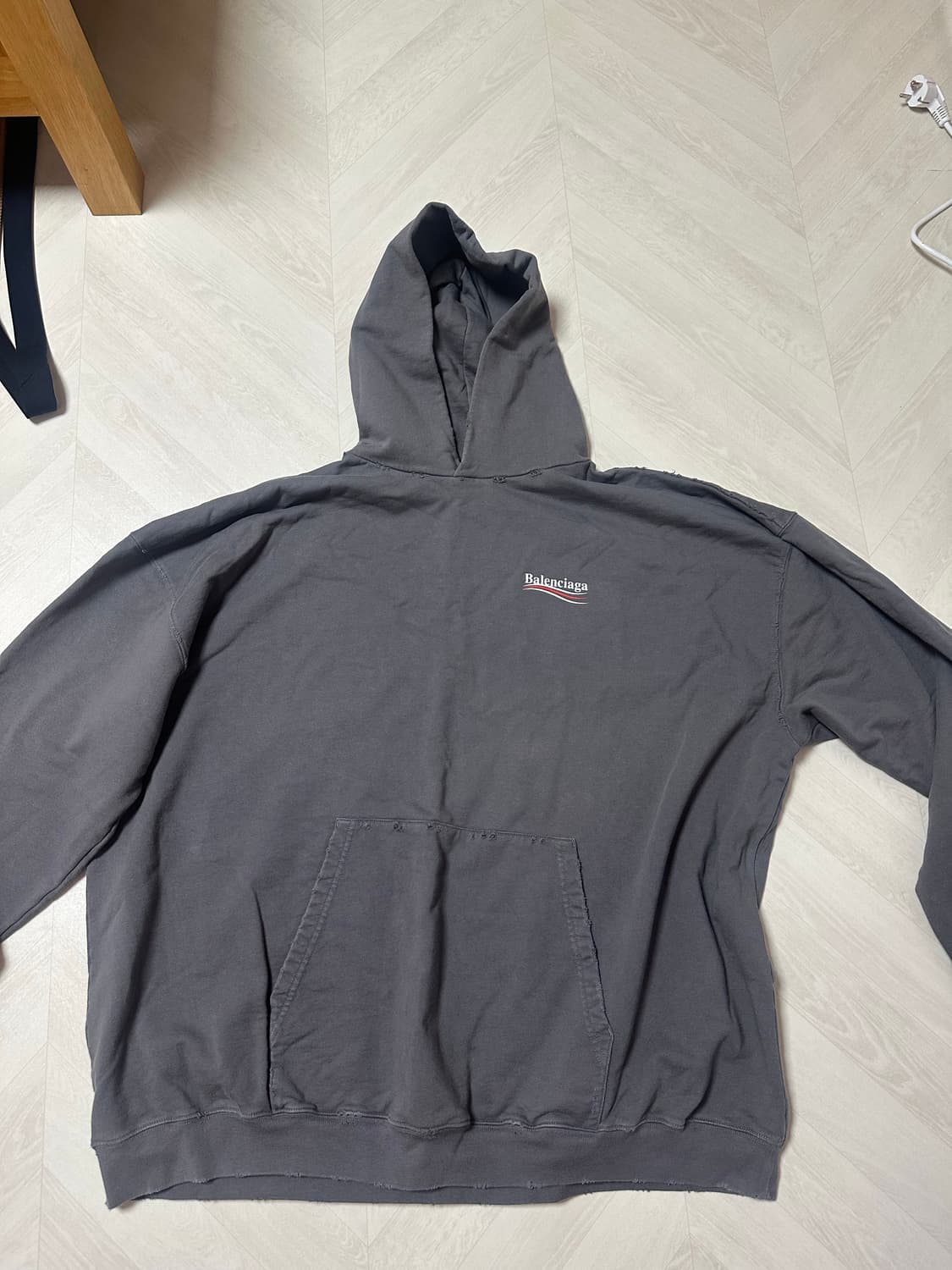 발렌시아가 웨이브로고 라지핏 그레이 후드 m사이즈 상품이미지1