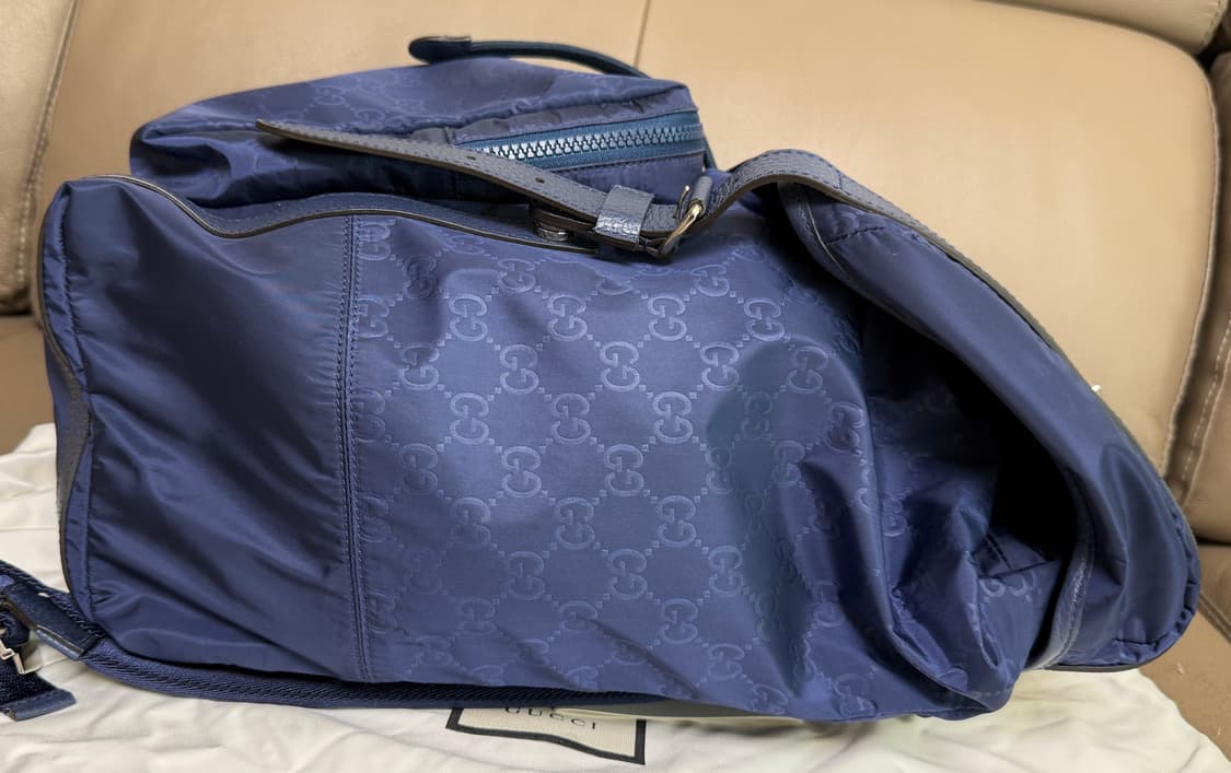 구찌 나일론 마이크로시마 백팩 네이비 상품이미지3