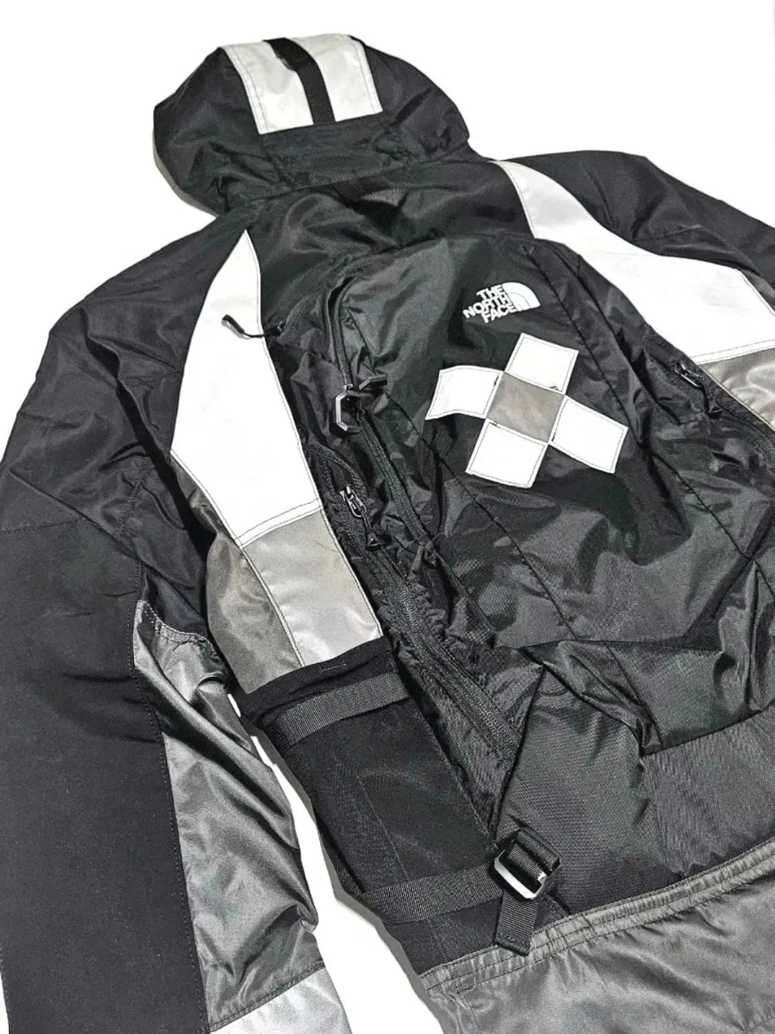 준야 와타나베 노스페이스 카리모어 백팩 자켓 상품이미지7