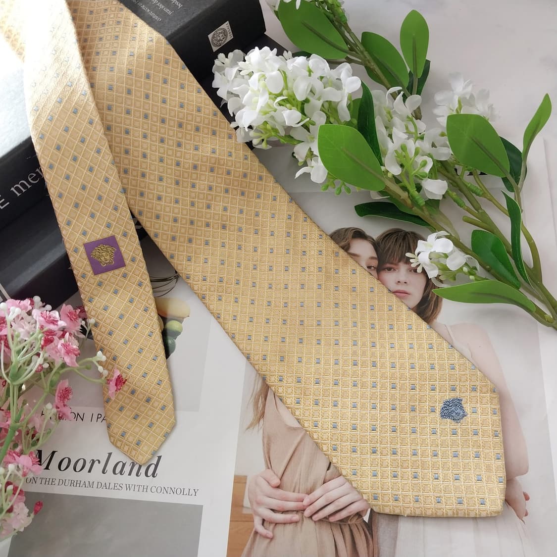 베르사체 실크 옐로 다이아 패턴 넥타이 8.9cm A-~B등급 K1390 상품이미지2