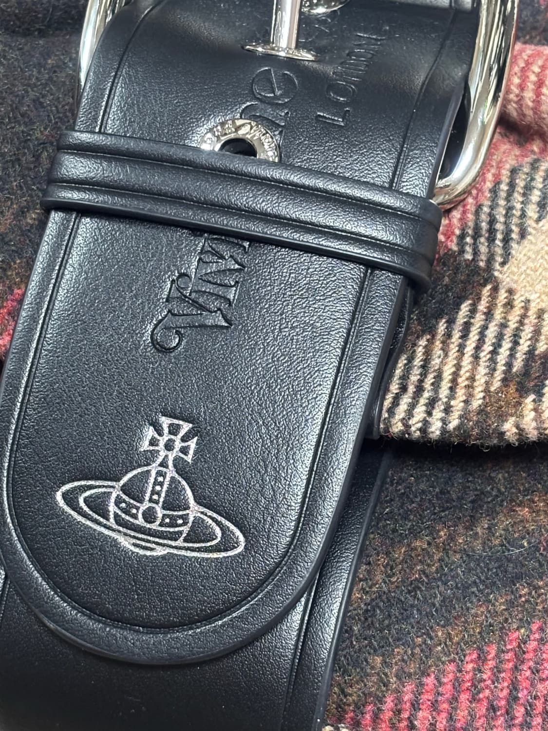 비비안웨스트우드x헤리스트위드 헤이즐 트레저 핸드백   상품이미지2