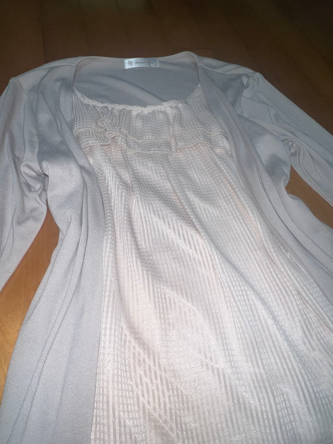 스즈코 빈티지 / 모리걸 살구 체크 프릴 롱슬리브탑 상품이미지3