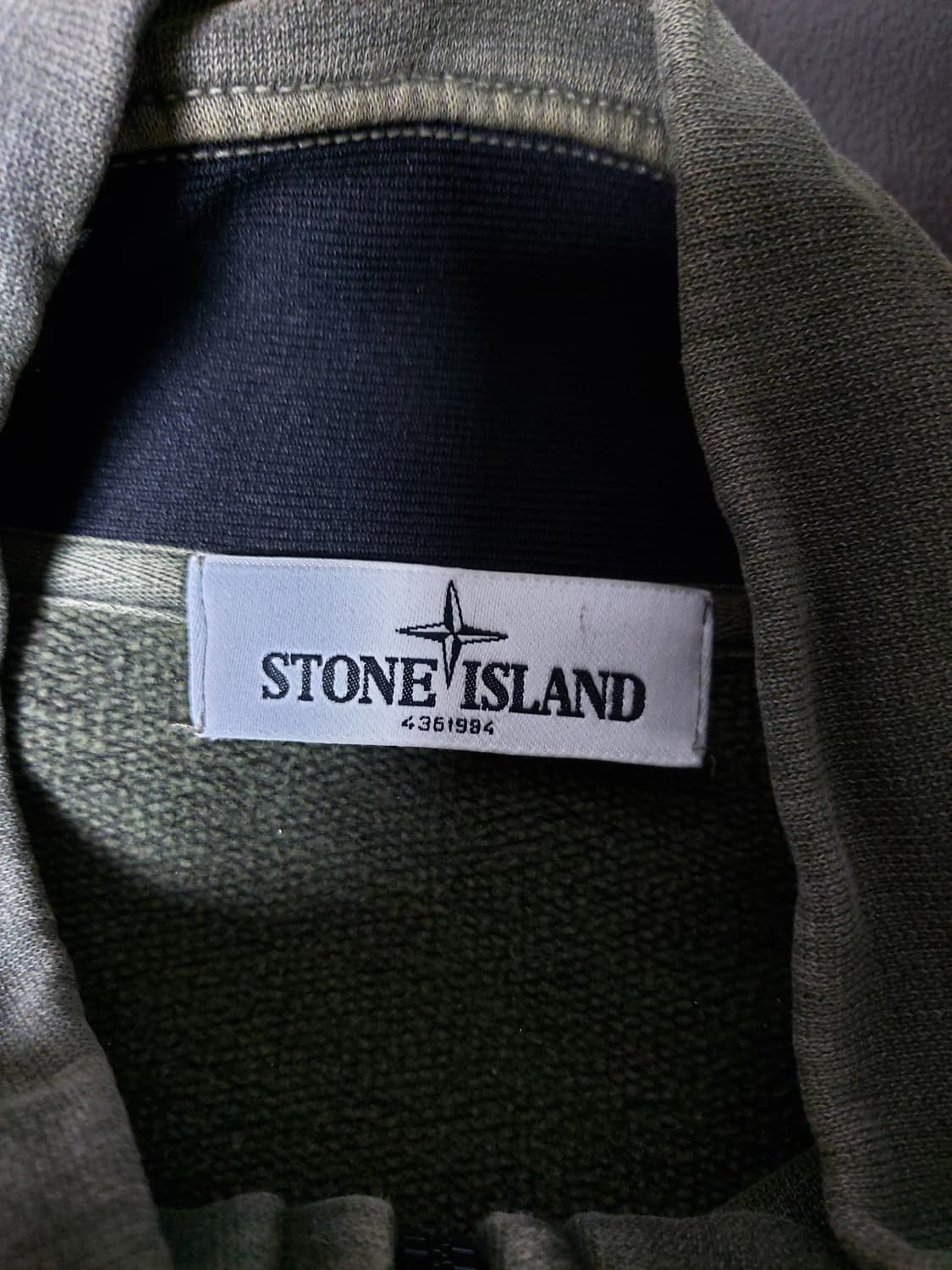 스톤아일랜드 빈티지워싱 남성 기모 반집업(105)

 상품이미지4