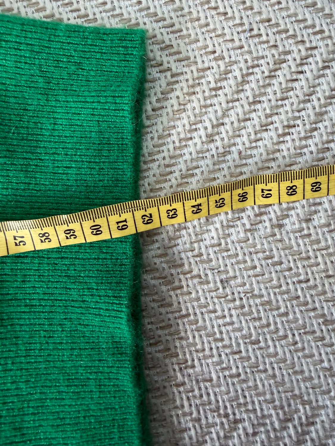 정품) 마쥬 루즈핏 자수로고 캐시미어100 니트 0 상품이미지10