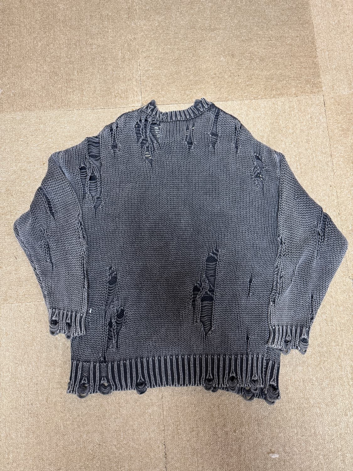 r13 워싱 데미지 니트 팝니다 상품이미지3