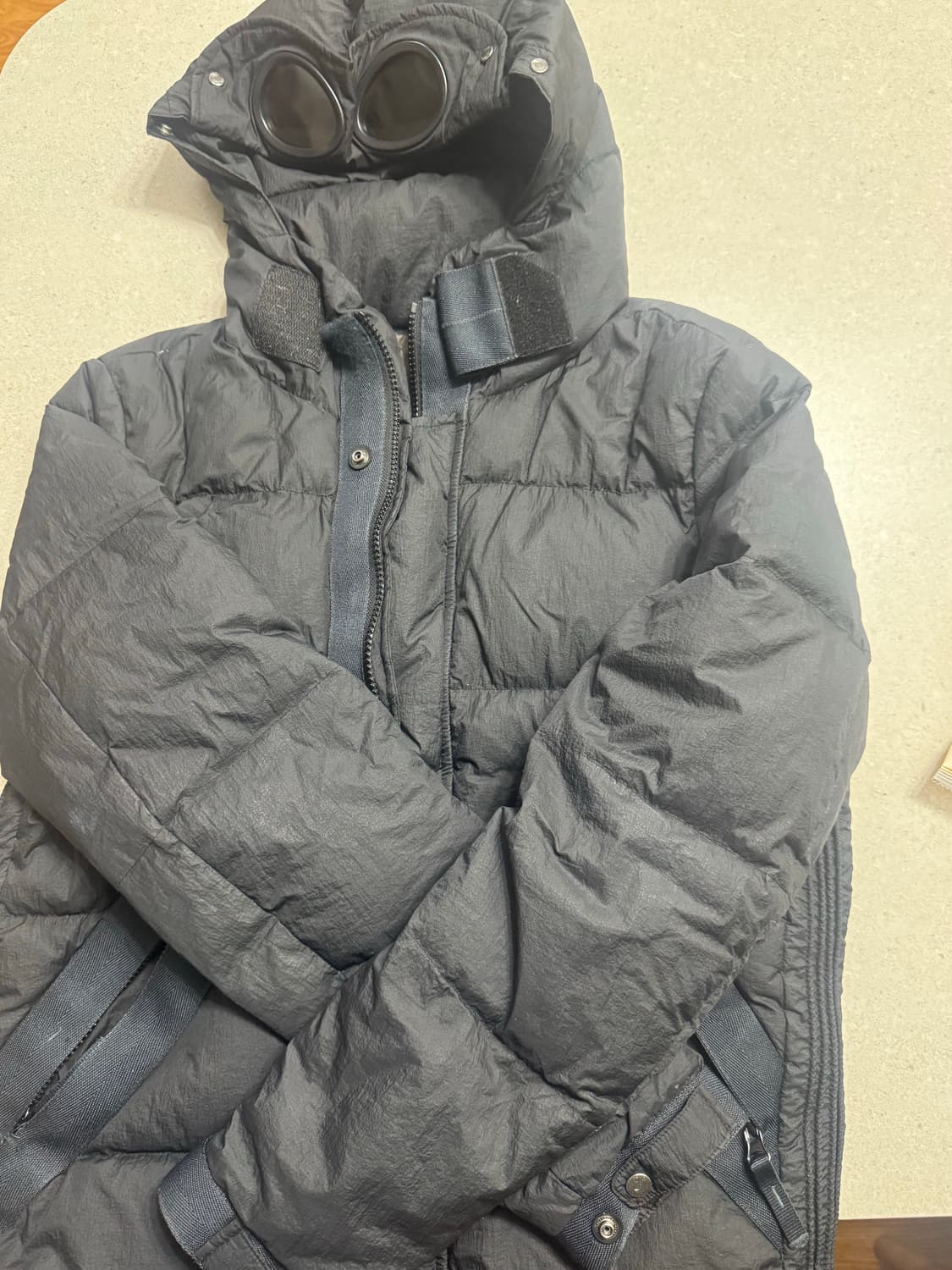 C.p 컴퍼니 고글 패딩 상품이미지1