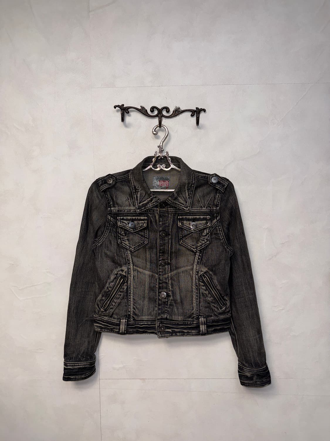 Washing black denim pocket detail jk  상품이미지1