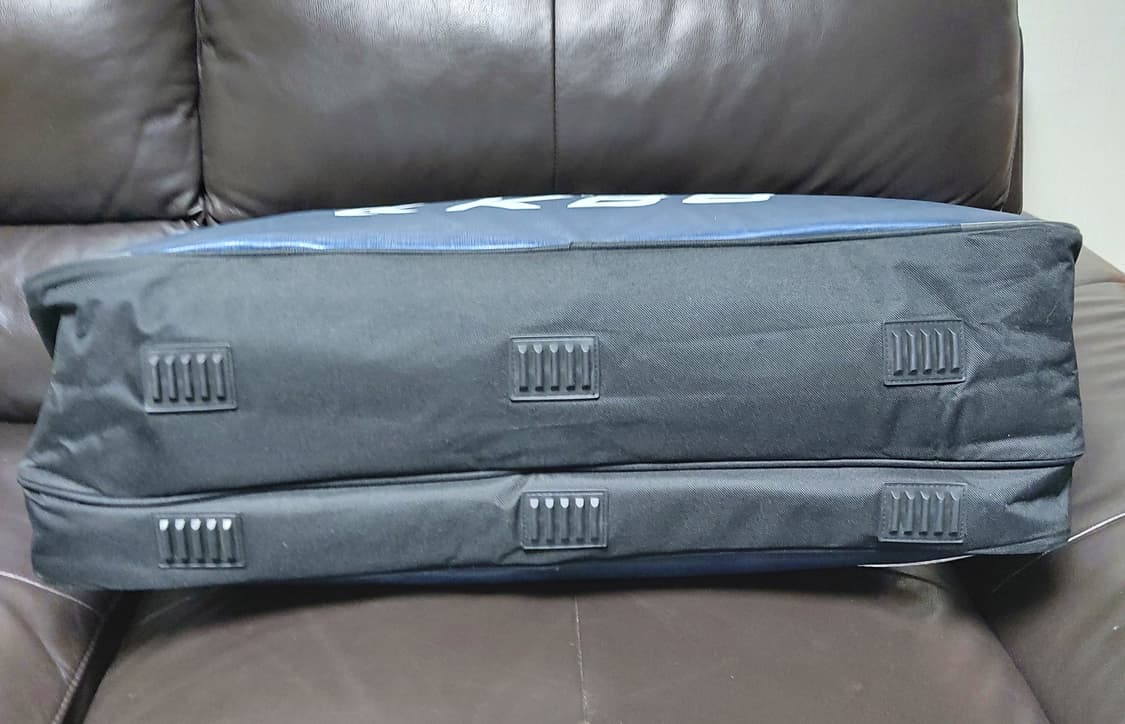 KBB스포츠 2단 배드민턴 가방(새제품)

 상품이미지4