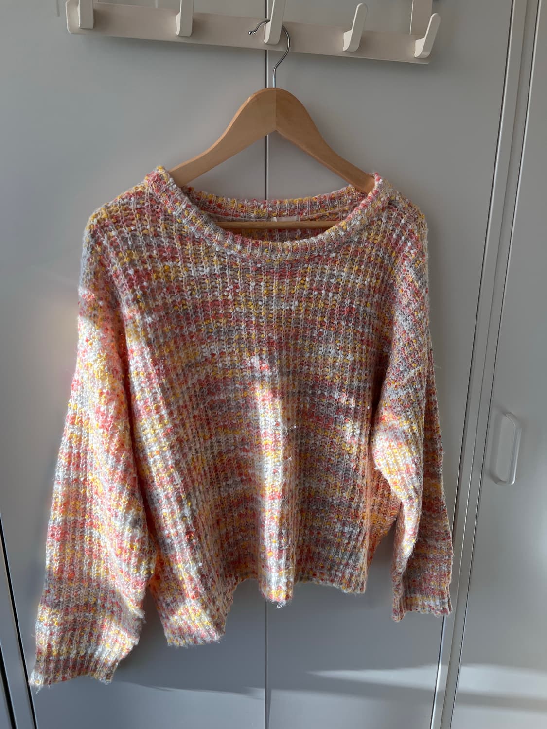 GU 솜사탕 무지개 니트  상품이미지5