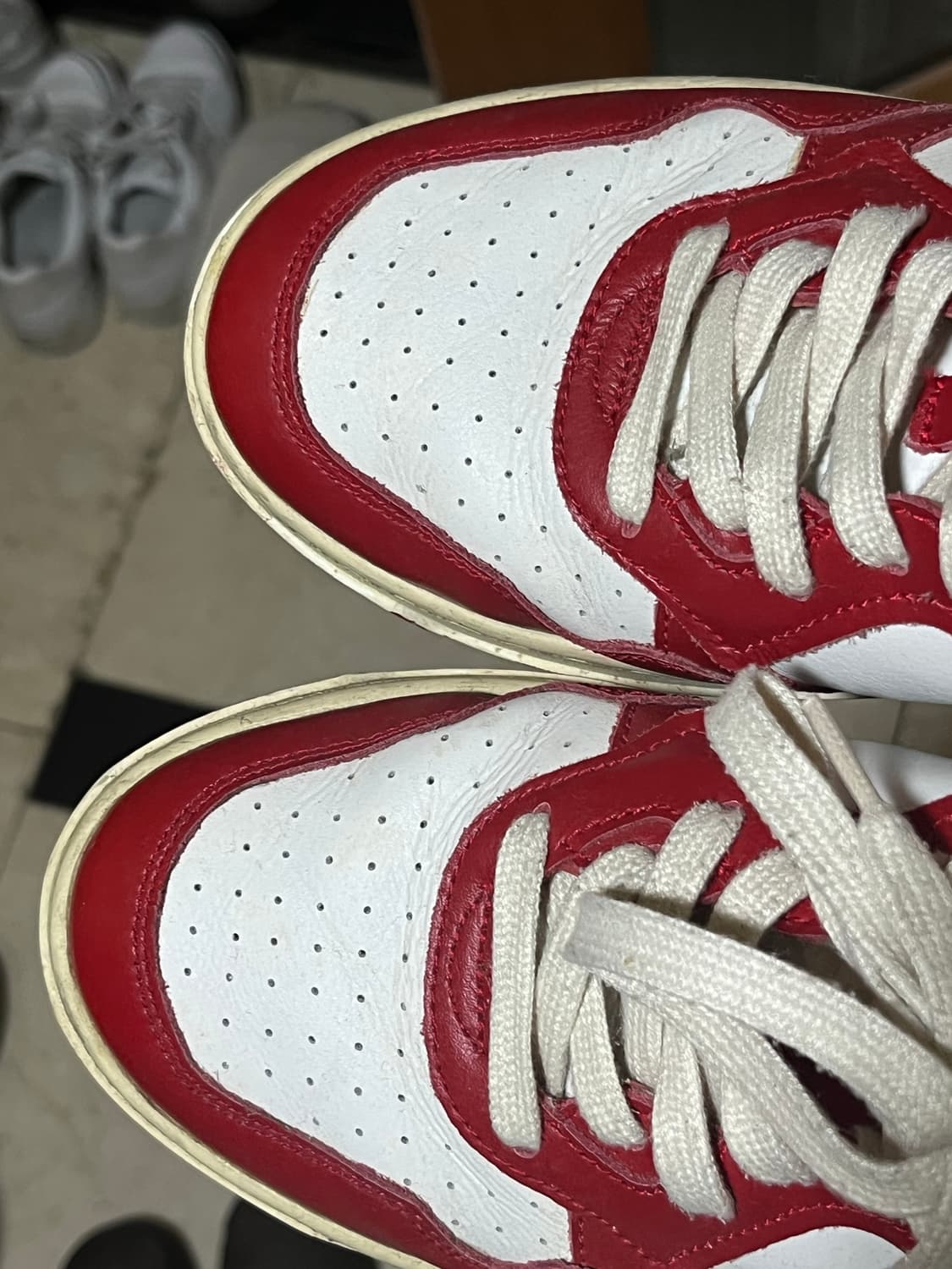 오트리 메달리스트 스니커즈 상품이미지6