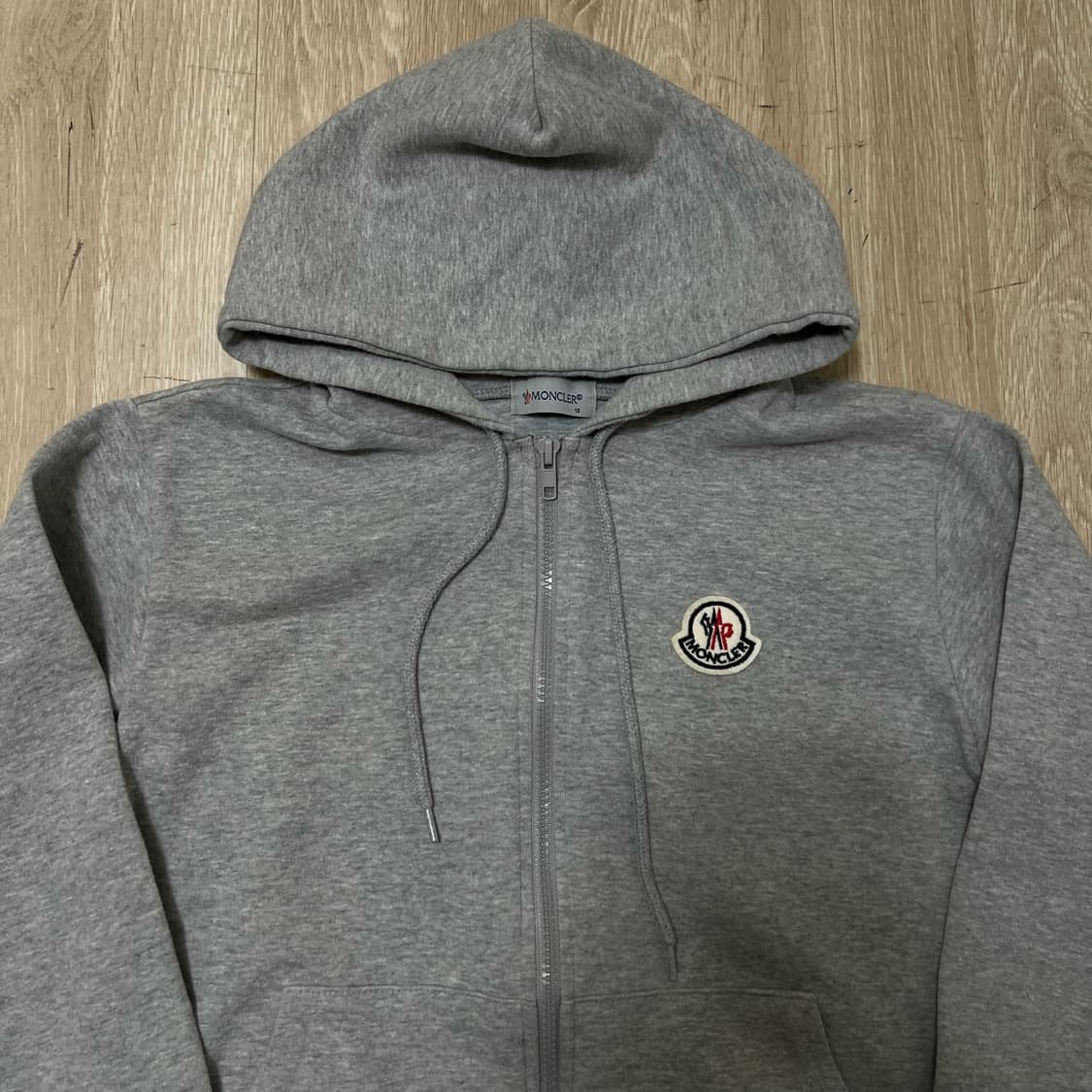 몽클레어 키즈 빅로고 와펜 후드집업 15사이즈  상품이미지2