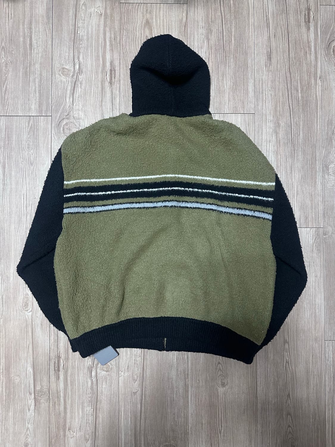 발렌시아가 플러피 집업 후디 카키/블랙 L 상품이미지7