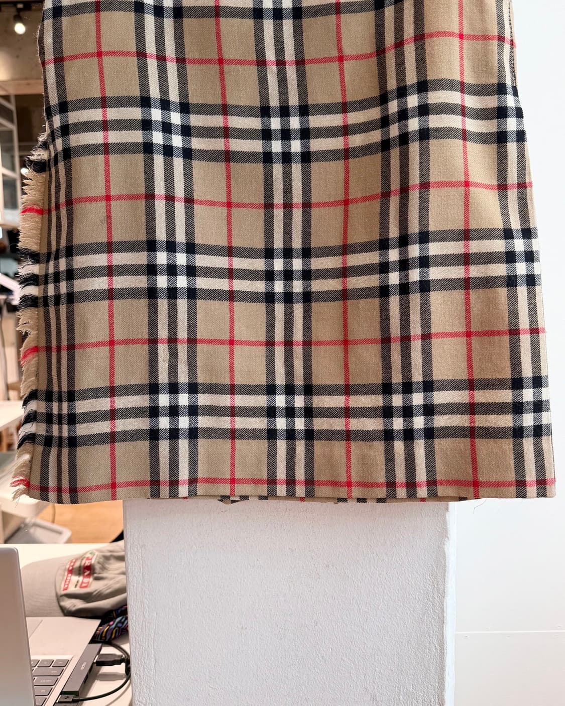 버버리 브라운 노바체크 랩 미니스커트  상품이미지4