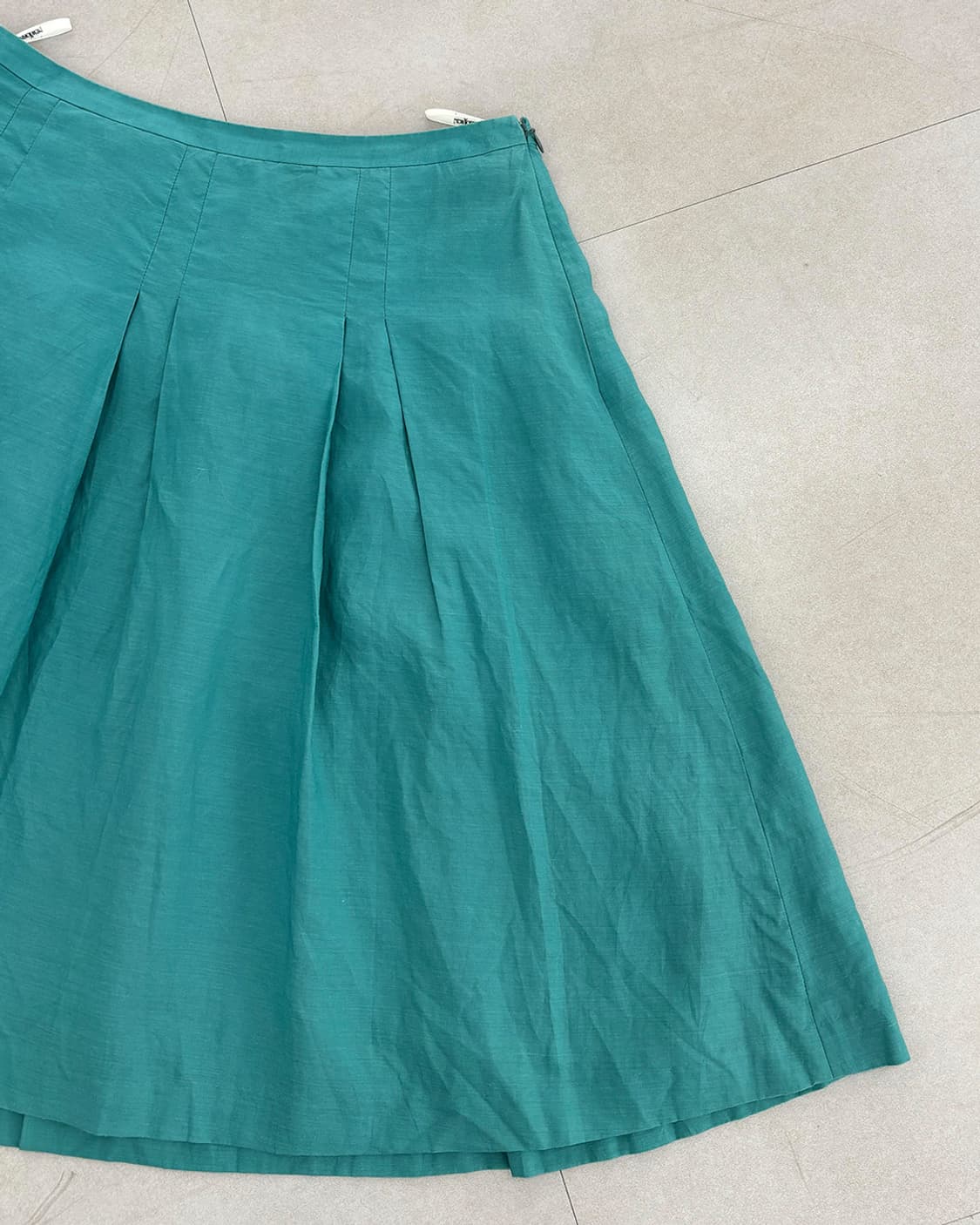 NEWYORKER aqua tuck midi wide skirt 상품이미지5
