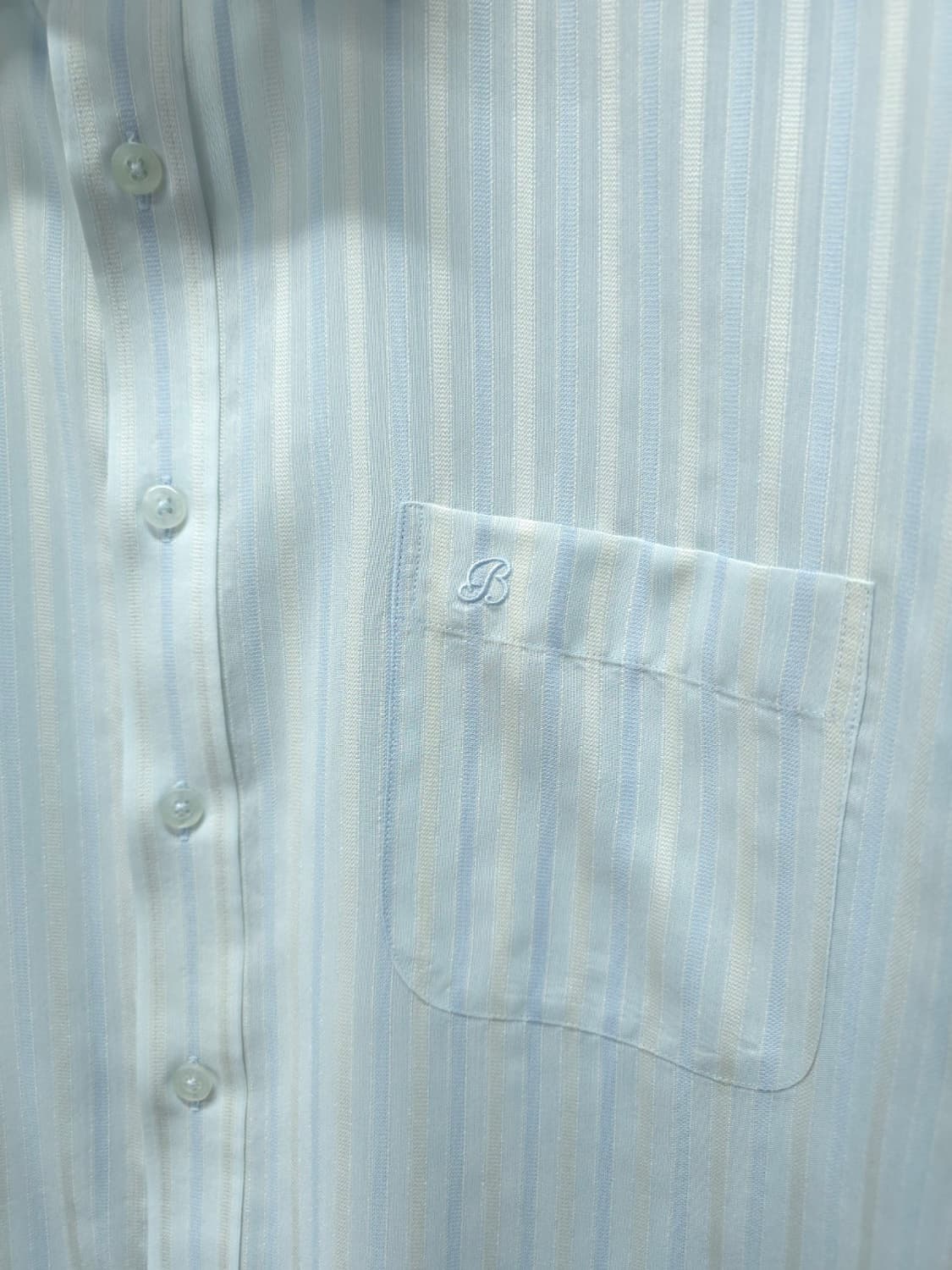 발렌시아가 울실크혼방 클래식 스트라이프 봄여름 셔츠 (105) 상품이미지3