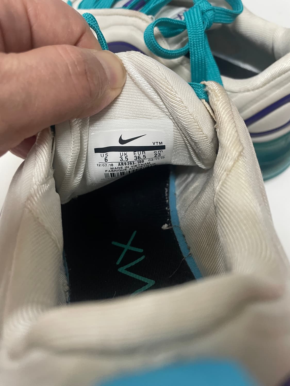 나이키 에어맥스 720 화이트&민트&퍼플 운동화 235m 상품이미지3