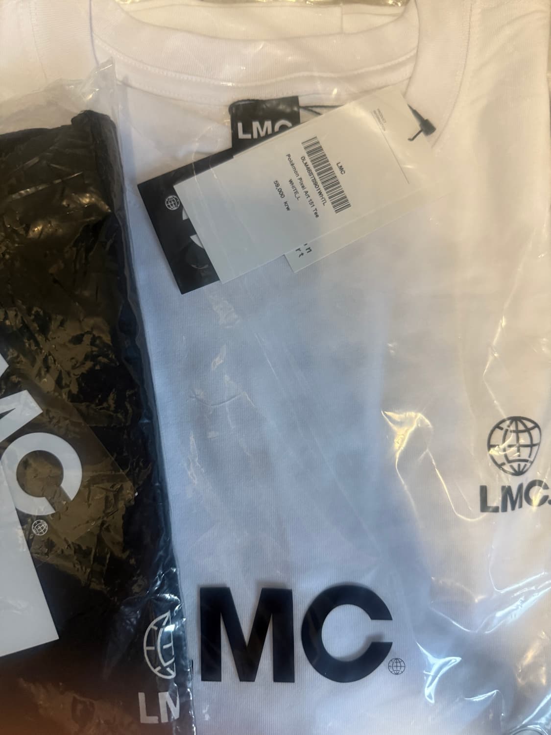 L사이즈 LMC 엘엠씨 포켓몬 151 티셔츠 블랙&화이트 상품이미지2