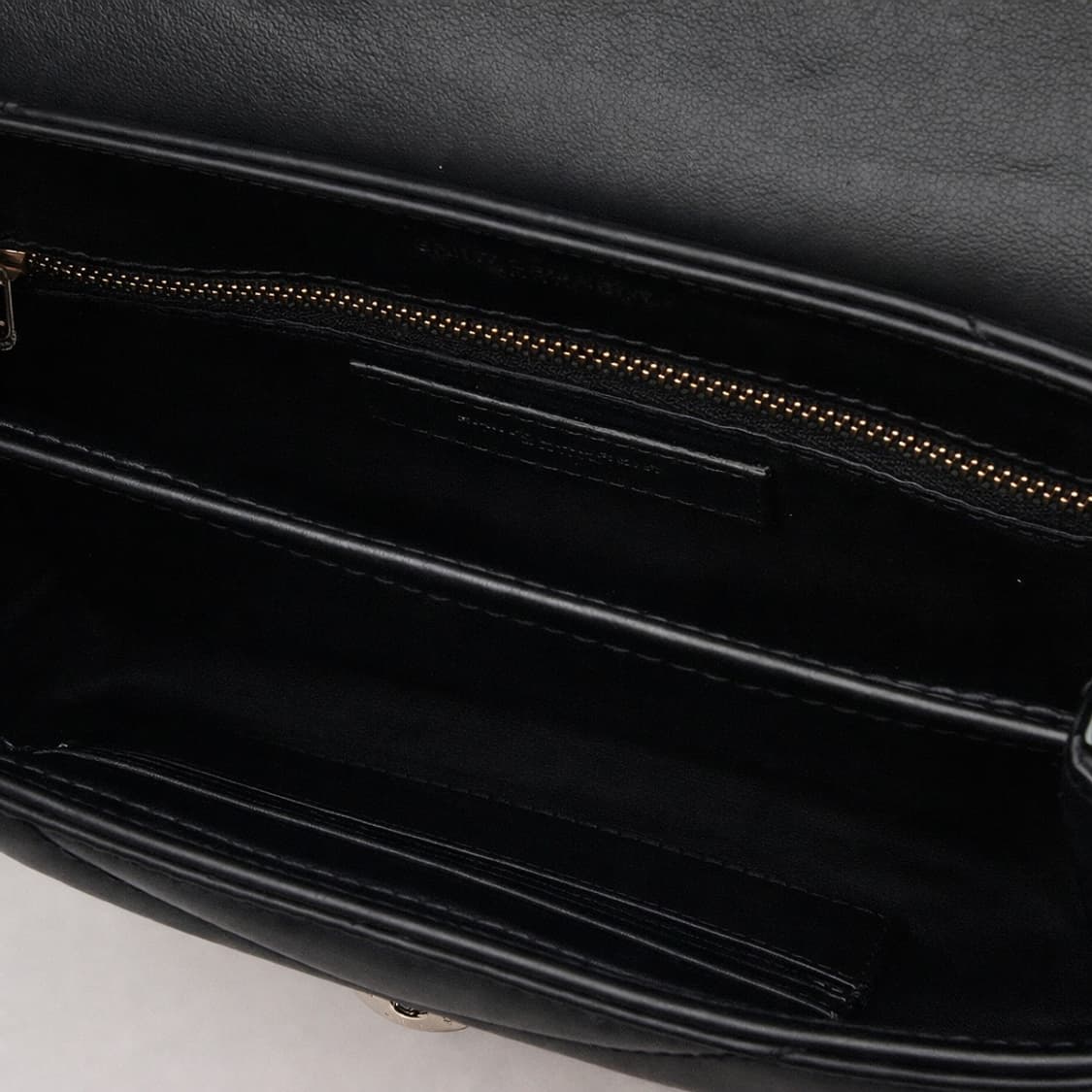 [S급] 생로랑 루루 토이 숄더백 판매합니다!!! 상품이미지3