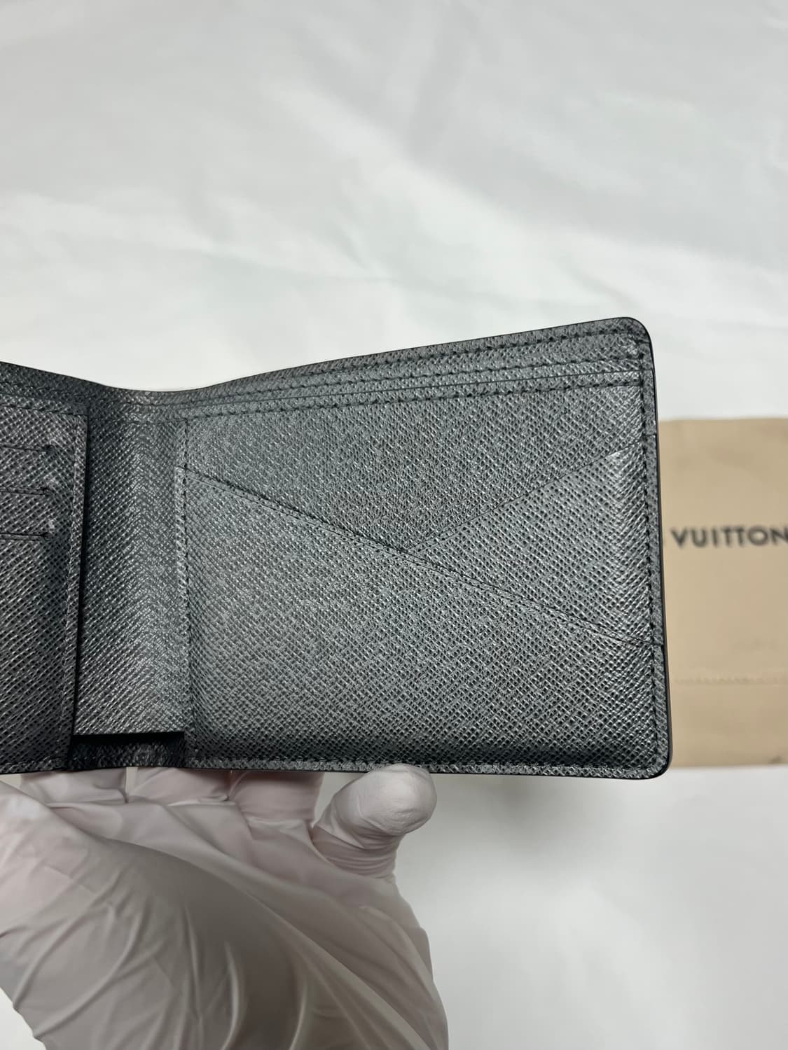[정품] 루이비통 멀티플 월렛 건메탈 그레이 상품이미지5