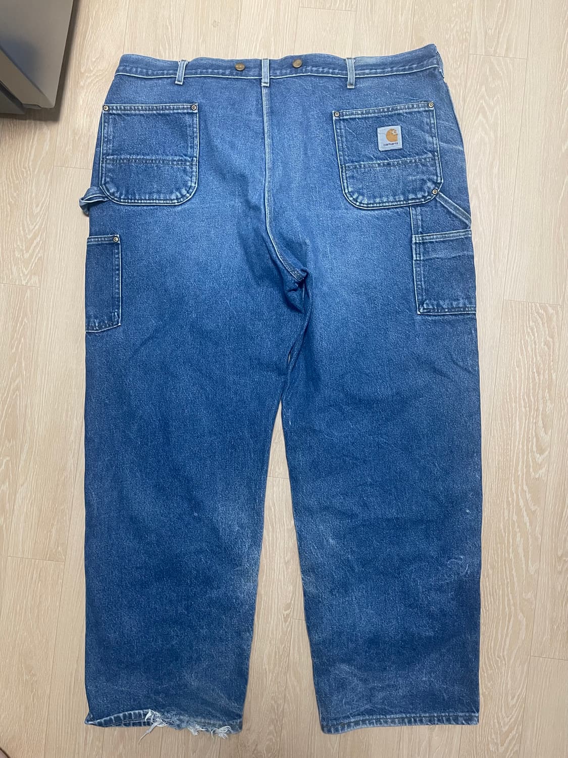 칼하트 데님 더블니 워싱굿 42x32 상품이미지4