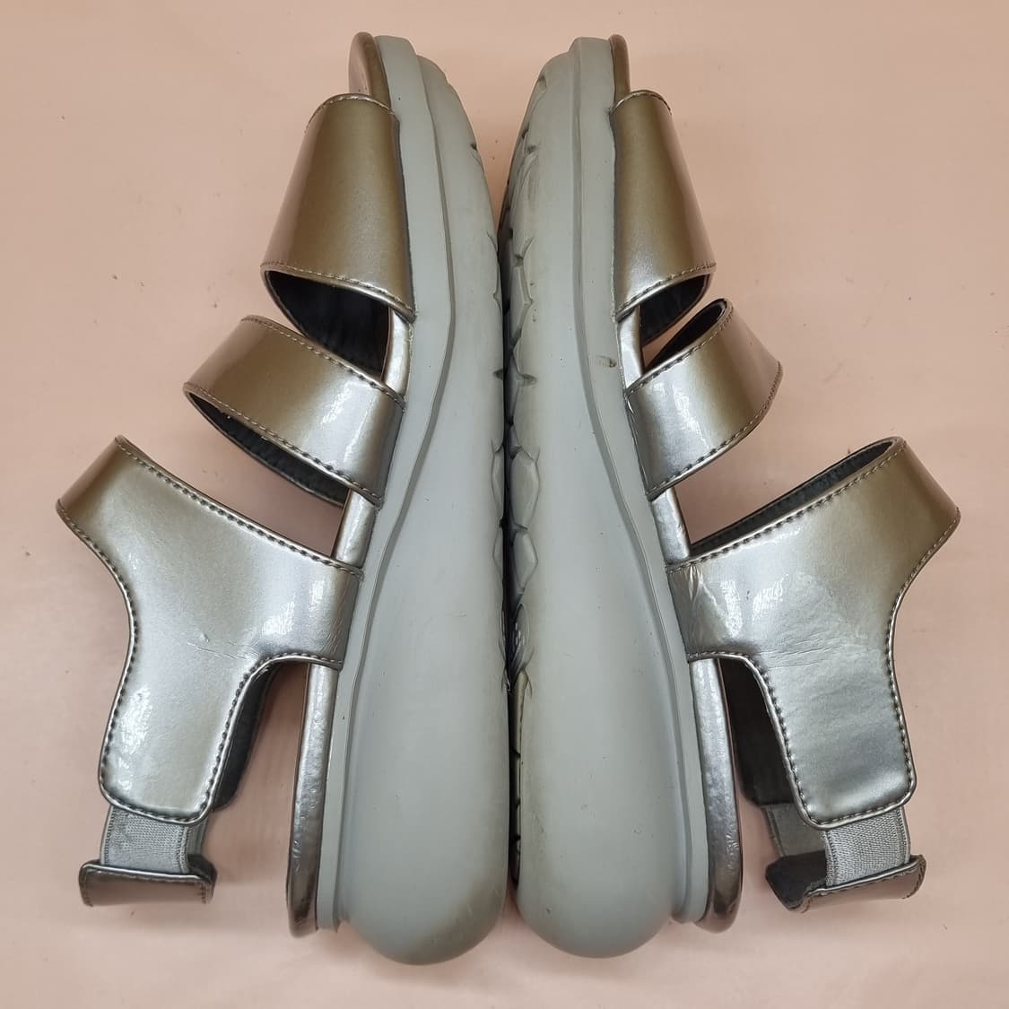 캠퍼 실버 여성샌들 220 굽5 상품이미지5