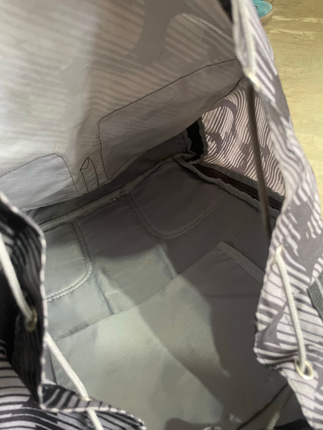 일본판 아디다스 럭색 백팩 상품이미지9