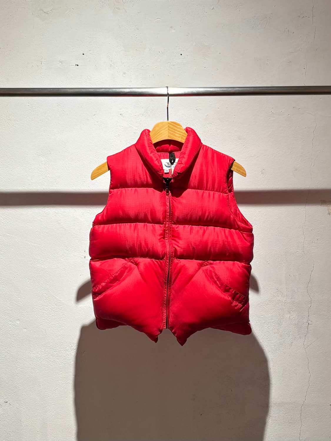 Crescent Down Works × SHIPS – Down Vest 상품이미지1