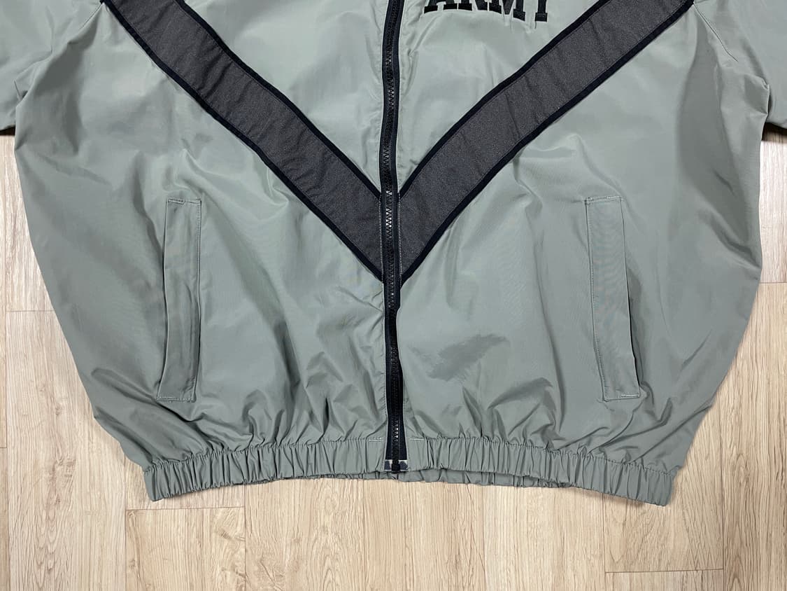 105~110) 미군 오리지널 IPFU 1세대 트레이닝 자켓(민트급) 상품이미지7