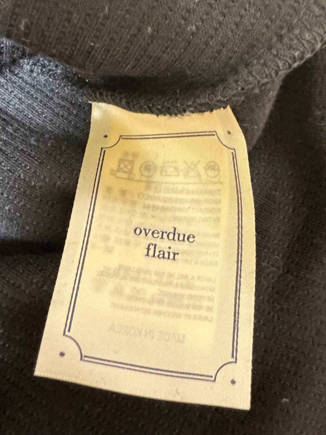 오버듀 플레어 overdue flair 컷아웃 긴팔 블랙 탑  상품이미지7