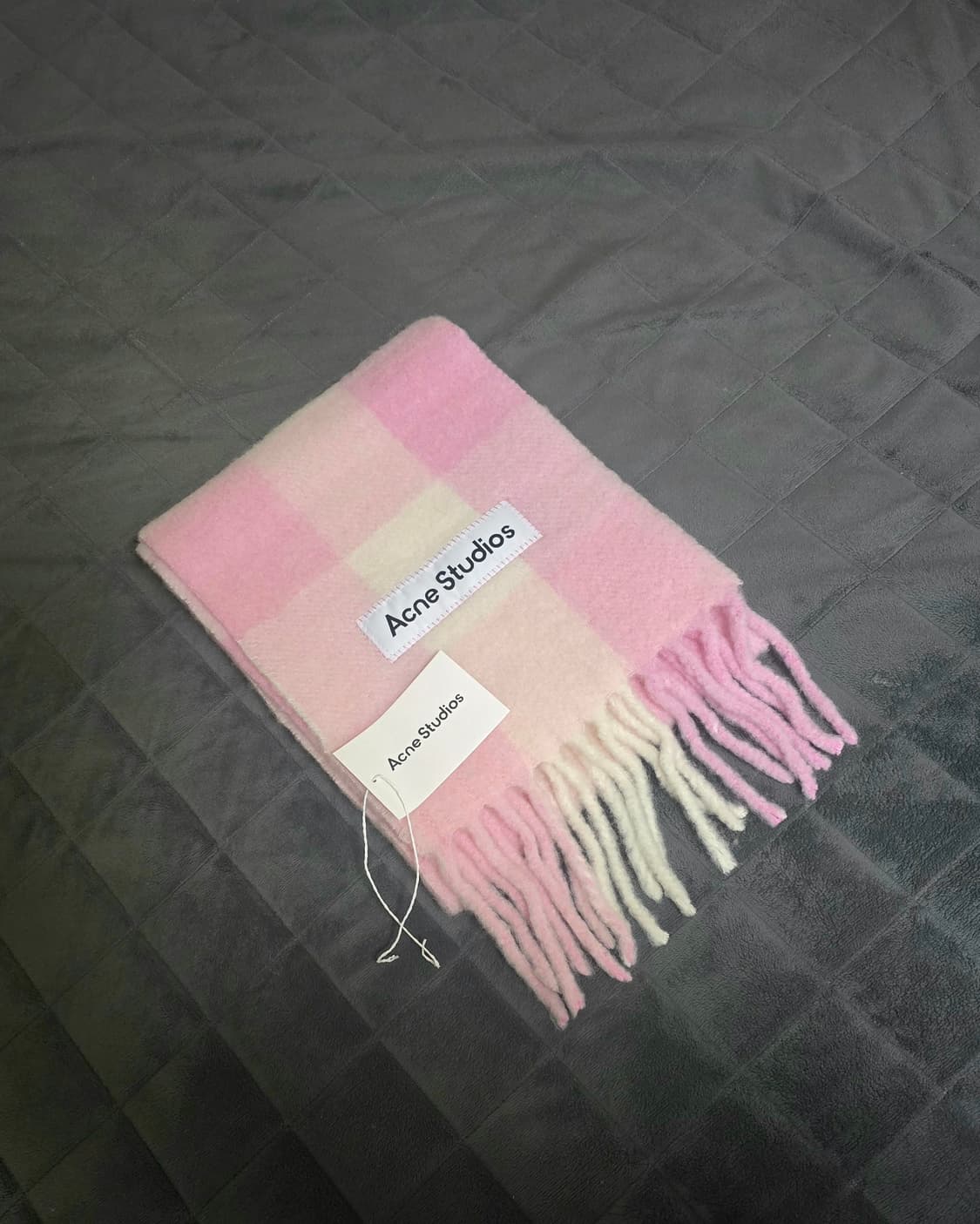 아크네스튜디오
25fw 모헤어 알파카 울 머플러 목도리 캔디핑크 상품이미지3