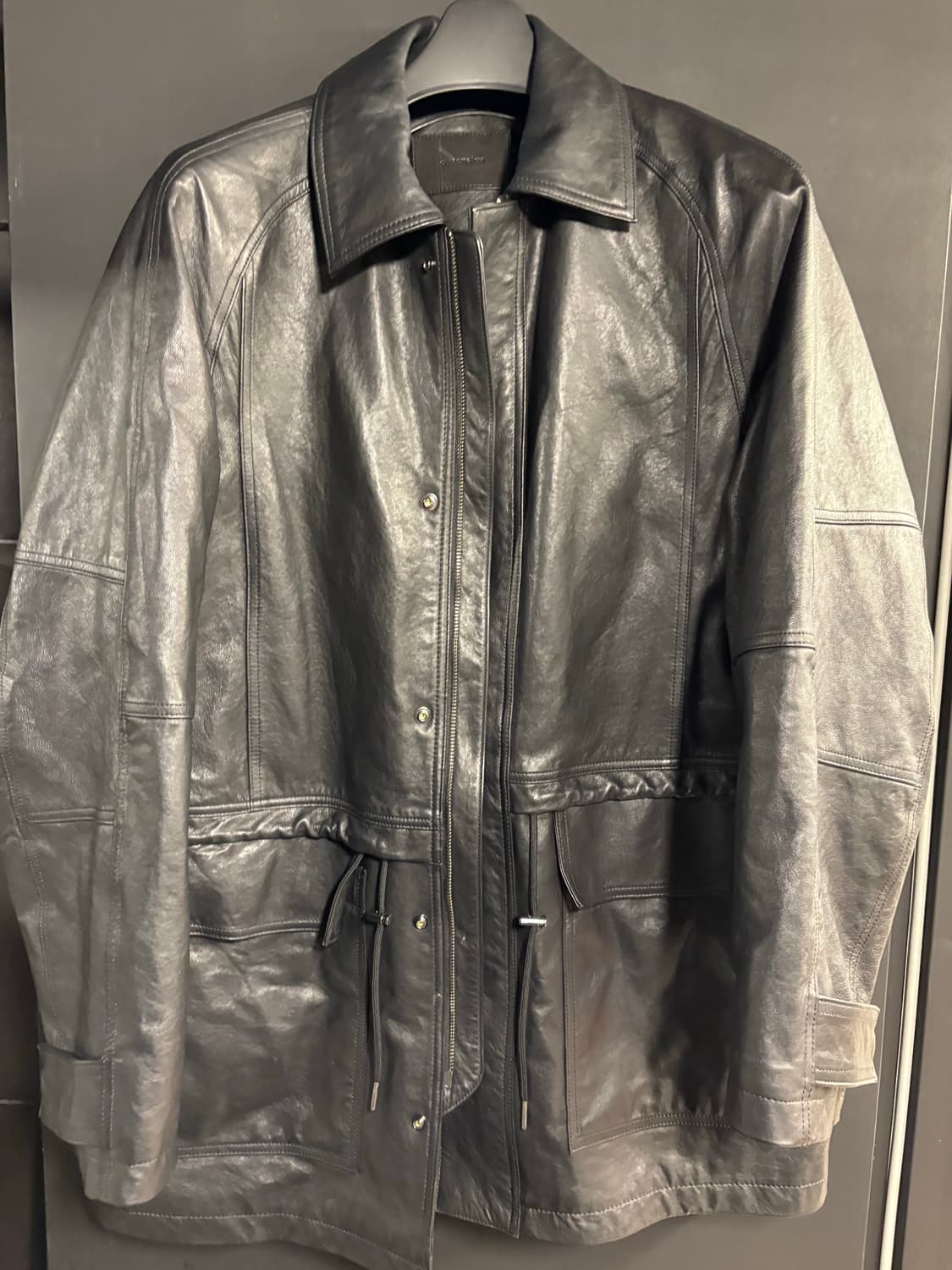 커스텀멜로우 블랙 레더 롱 코트 상품이미지5