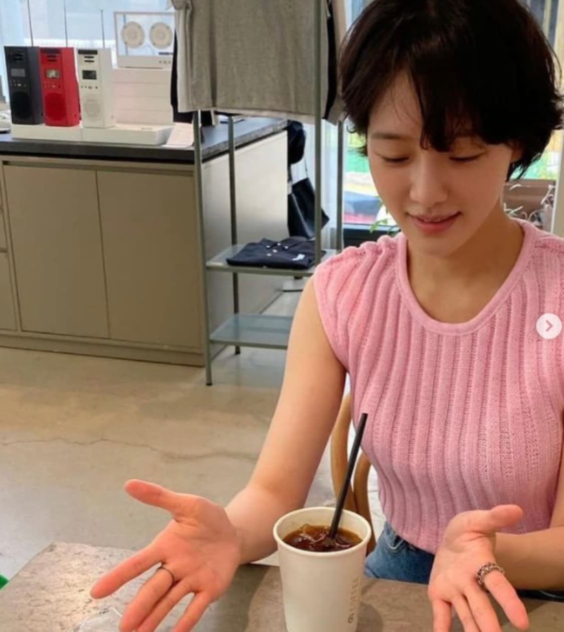 얼바닉30 여름 니트 상품이미지1