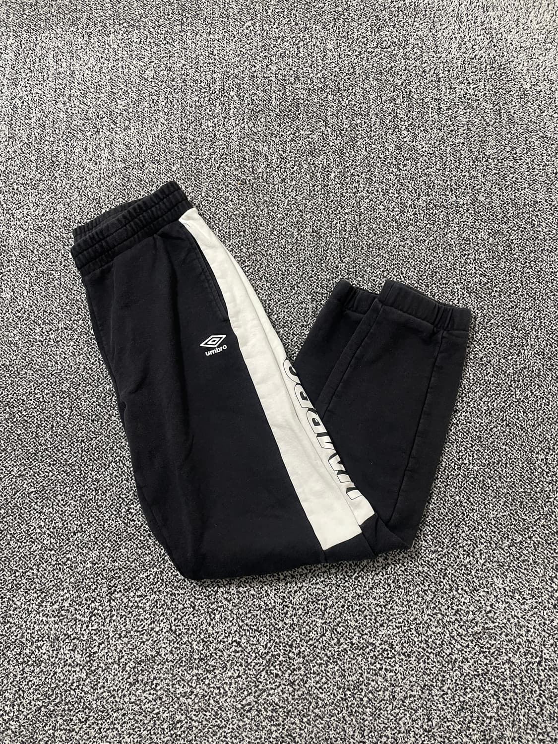 빈티지9. 엄브로 uqj 컬러블록 트랙 트레이닝 조거 팬츠 상품이미지1