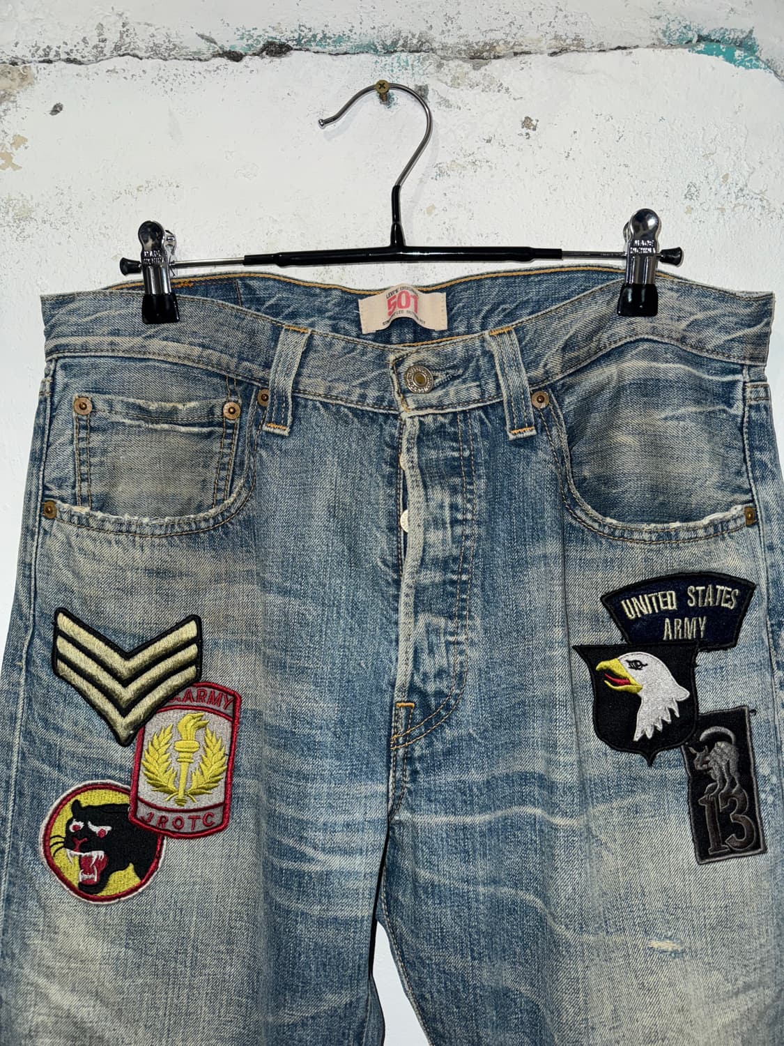 LEVIS 501 오리지널 패치 데님 팬츠 상품이미지2