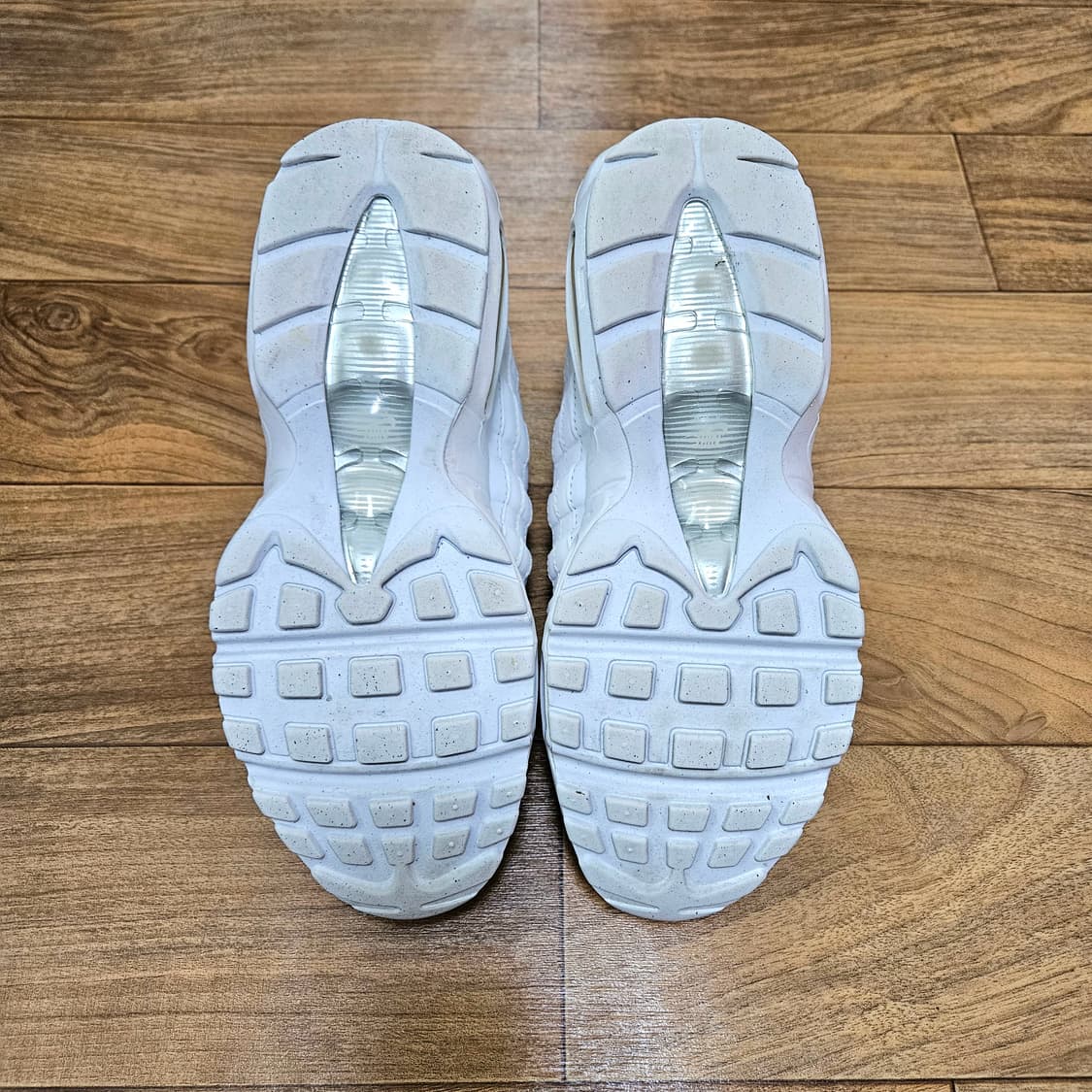 나이키 에어맥스95  240 상품이미지6