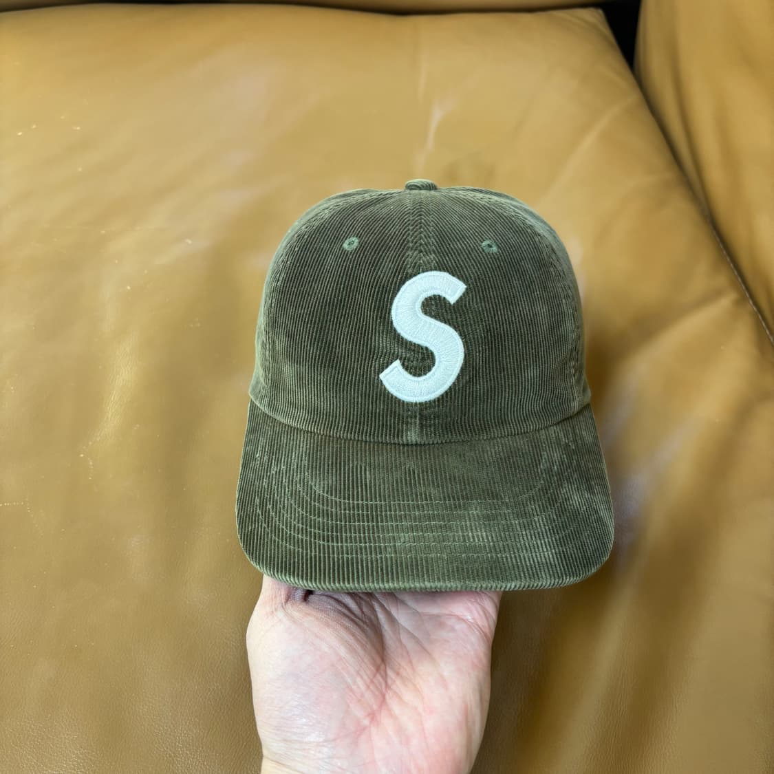 슈프림 S로고 6패널 볼캡 모자 코듀로이 올리브 카키 상품이미지2