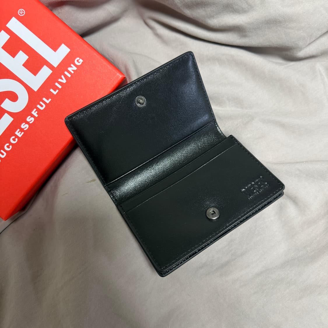 디젤 홀리-D 카드 홀더 블랙 상품이미지3